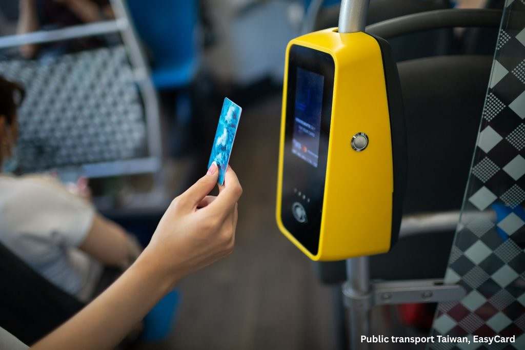 daily life in taiwan - public transport easycard for trains and buses